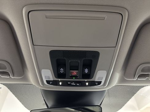 New 2026 Honda Pilot Elite image 15