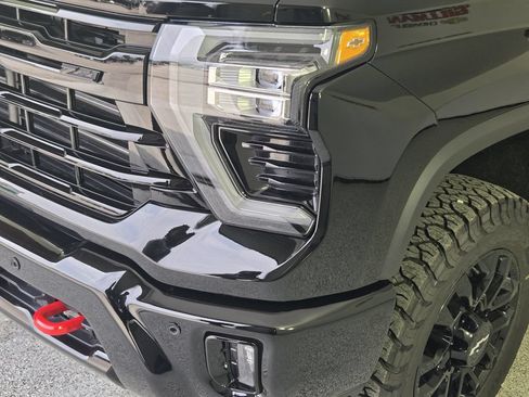 New 2026 Chevrolet Silverado 2500 LT w/ Trail Boss Package AWD/4WD image 11