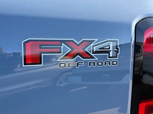 Certified 2025 Ford Ranger Lariat w/ FX4 Off-Road Package image 20