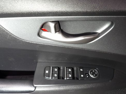 Used 2021 Kia Forte Sedan FWD image 7