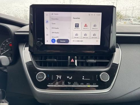 Used 2023 Toyota Corolla LE image 35