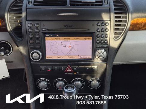 Used 2010 Mercedes-Benz SLK 300 image 23
