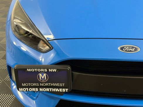 Used 2017 Ford Focus RS AWD/4WD image 3