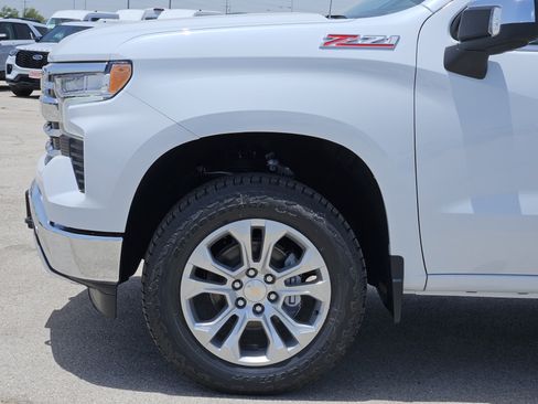 New 2026 Chevrolet Silverado 1500 LTZ w/ Technology Package AWD/4WD image 6