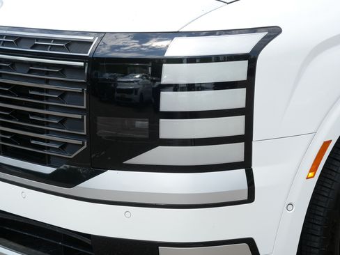 Used 2026 Hyundai Palisade Calligraphy AWD/4WD image 16