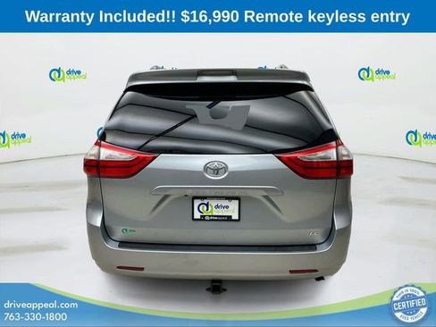 Used 2017 Toyota Sienna LE image 7