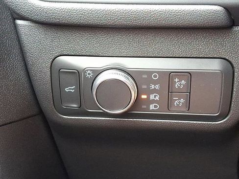 Certified 2022 Ford Escape SE w/ Convenience Package image 25