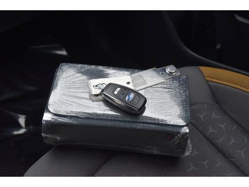 Certified 2025 Subaru Crosstrek 2.5i Sport w/ Crosstrek Mirror Package image 40