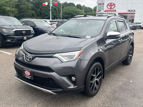 Used 2016 Toyota RAV4 SE AWD/4WD image 3