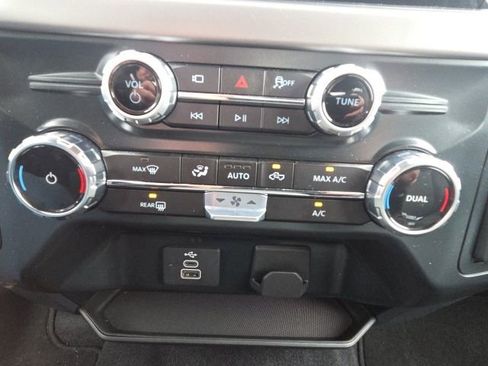 Certified 2025 Ford F150 XLT w/ Equipment Group 301A Standard image 29