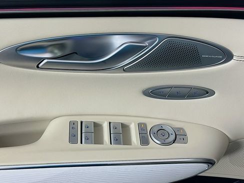 New 2026 Genesis GV70 2.5T Advanced AWD/4WD image 20