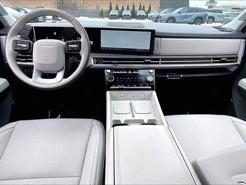 Used 2025 Hyundai Santa Fe Calligraphy image 21