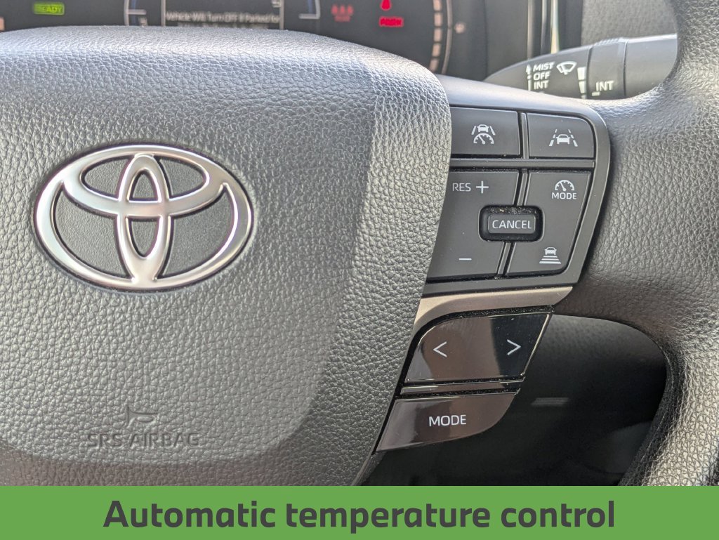 Used 2025 Toyota Camry SE FWD image 20