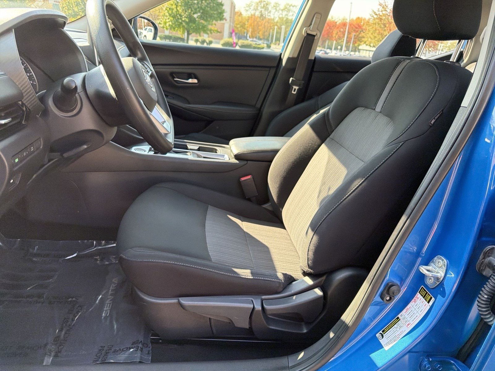 Used 2024 Nissan Sentra SV FWD image 13