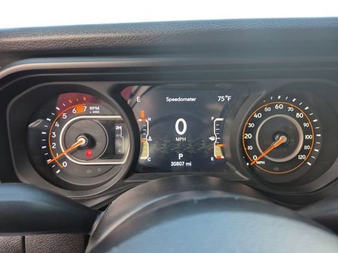Used 2024 Jeep Wrangler Unlimited Sport AWD/4WD image 14