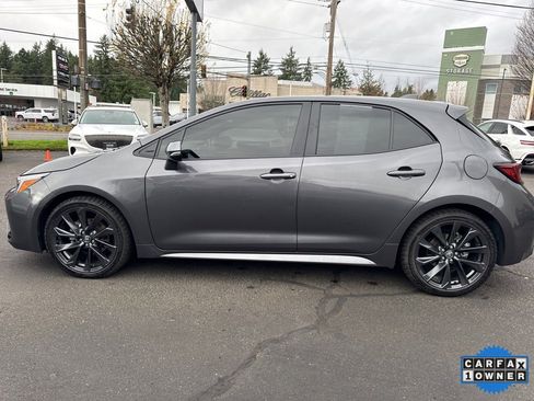 Used 2024 Toyota Corolla XSE image 3