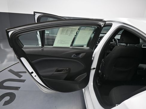 Used 2016 Chevrolet Cruze LT w/ Convenience Package image 19