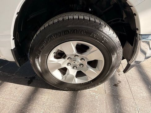 Used 2023 RAM 1500 Big Horn image 43