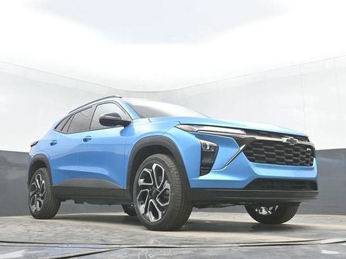 New 2026 Chevrolet Trax RS w/ Driver Confidence Package FWD image 39
