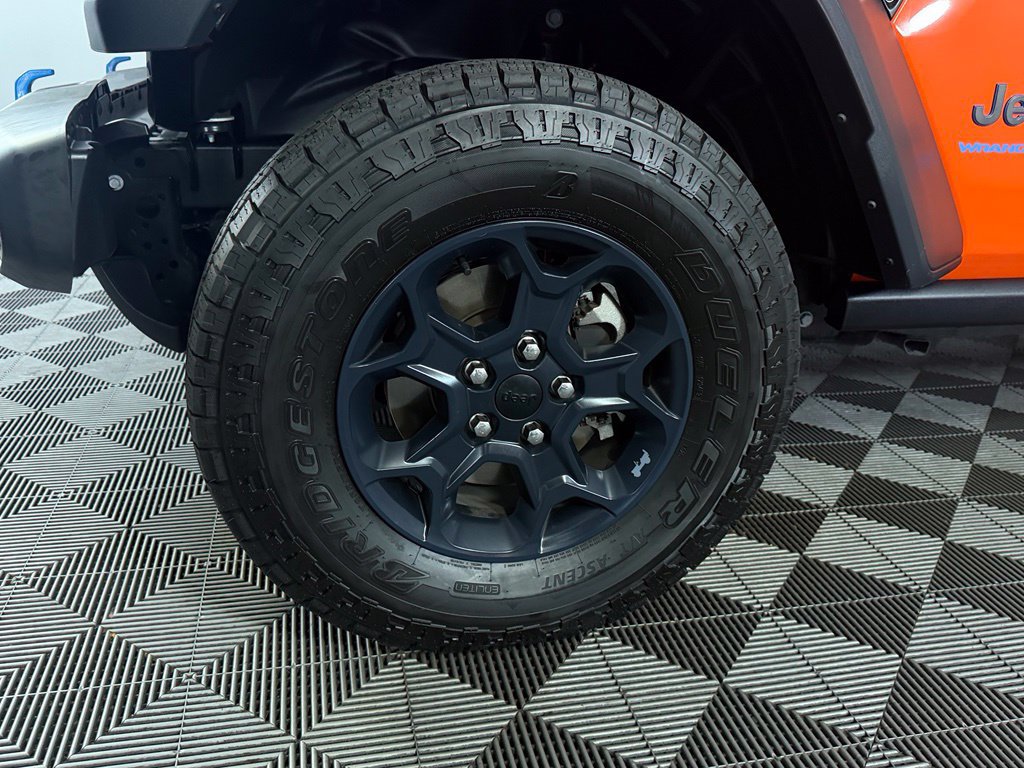 Used 2023 Jeep Wrangler Unlimited AWD/4WD image 11