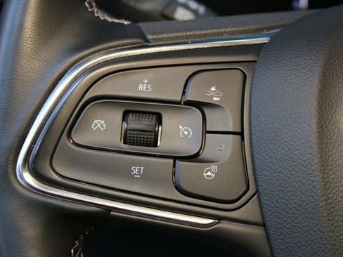 Used 2025 Buick Encore GX Avenir w/ Avenir Technology Package AWD/4WD image 22