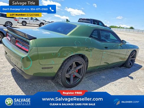 Used 2021 Dodge Challenger SRT Hellcat w/ Plus Package RWD image 4
