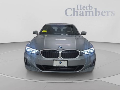 Used 2026 BMW 330i xDrive Sedan w/ Premium Package AWD/4WD image 2