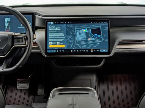 Used 2025 Rivian R1S Adventure AWD/4WD image 37