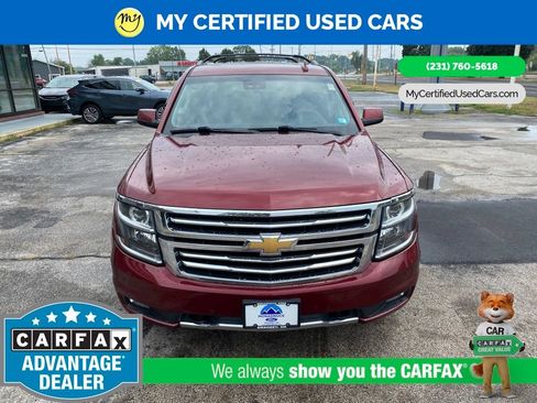 Used 2018 Chevrolet Tahoe LT w/ Luxury Package AWD/4WD image 2