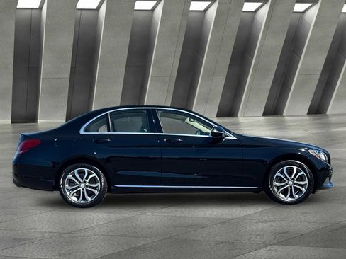 Used 2016 Mercedes-Benz C 300 4MATIC Sedan image 3