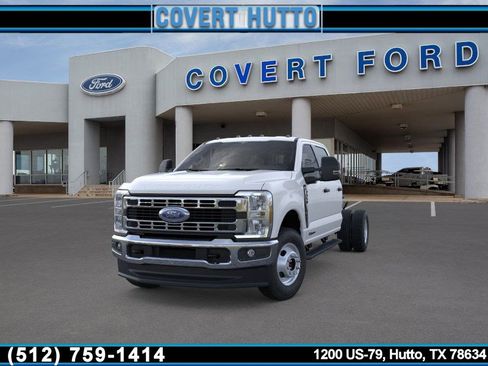 New 2026 Ford F350 XL w/ XL Chrome Package image 2