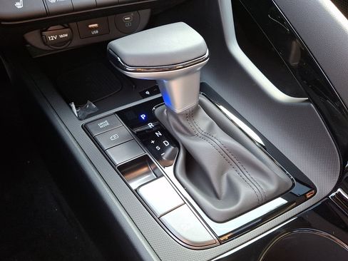 New 2026 Hyundai Elantra SEL Sport Premium image 19