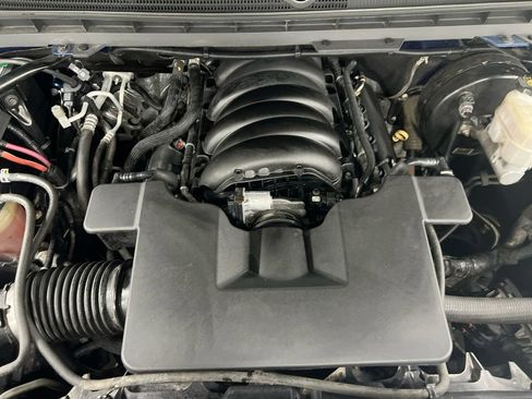 Used 2019 Chevrolet Silverado 1500 LD LT AWD/4WD image 24