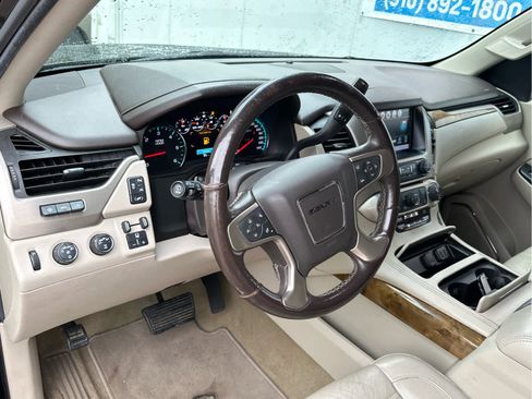 Used 2017 GMC Yukon Denali w/ Open Road Package AWD/4WD image 26
