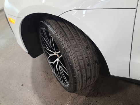 New 2026 Porsche Macan image 33