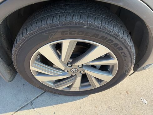 Used 2019 Nissan Murano SL w/ Cargo Package image 5