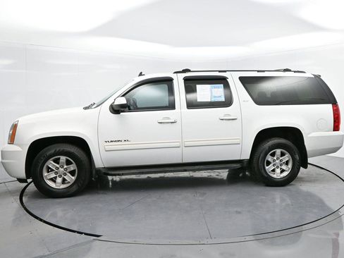 Used 2013 GMC Yukon XL SLT image 4