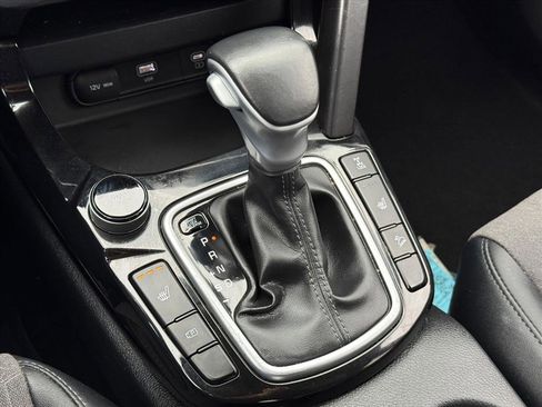 Used 2024 Kia Seltos S image 18