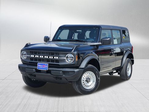 New 2025 Ford Bronco 4-Door AWD/4WD image 1