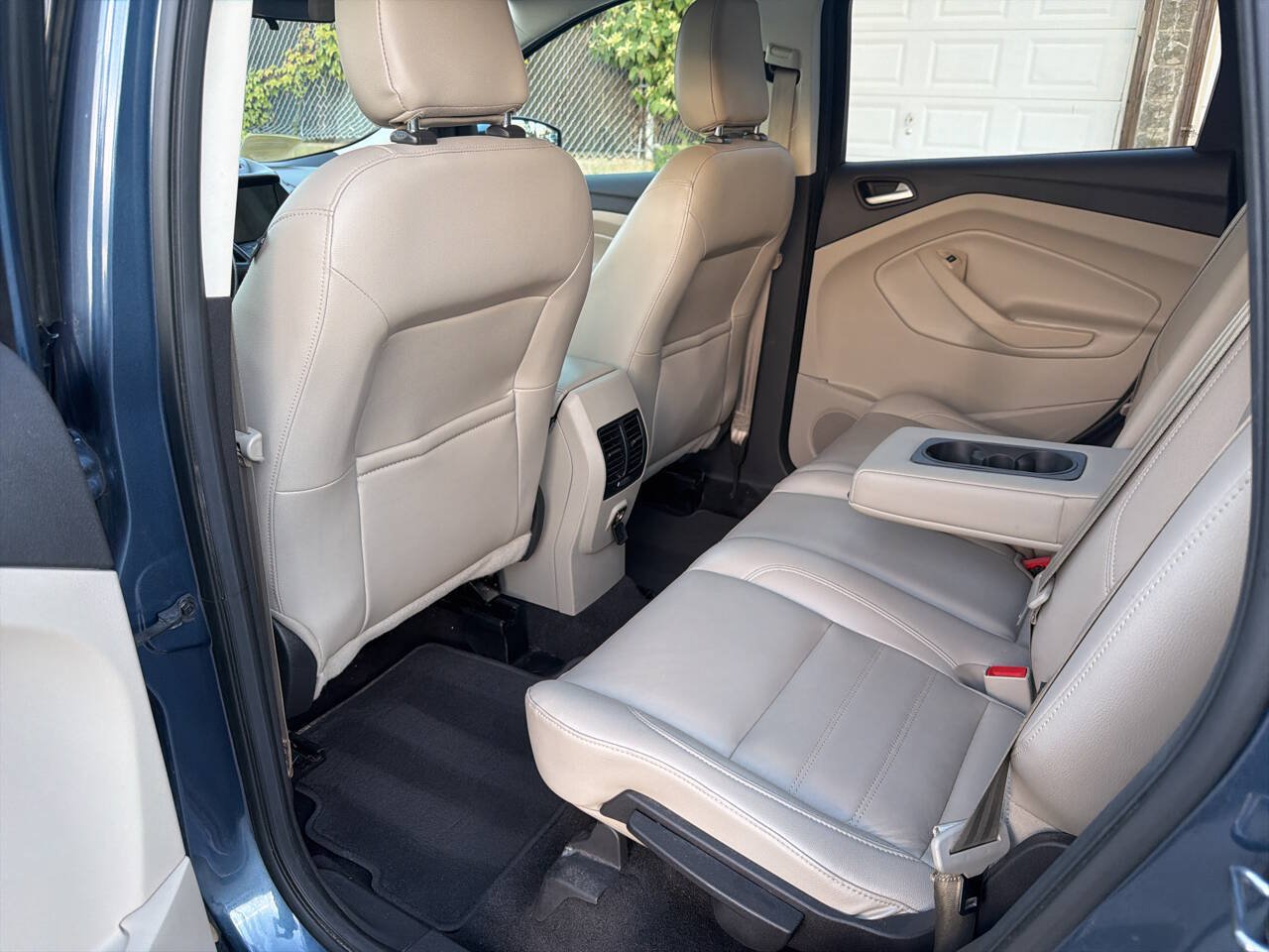 Used 2018 Ford Escape SEL FWD image 12