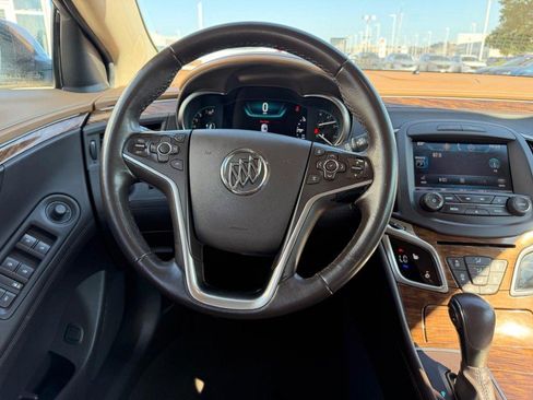 Used 2014 Buick LaCrosse Leather FWD image 10