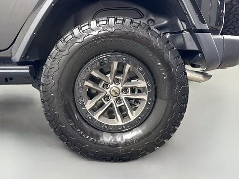 Used 2024 Jeep Wrangler Unlimited Rubicon 392 AWD/4WD image 29