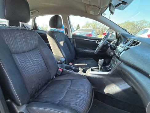 Used 2017 Nissan Sentra SV FWD image 41