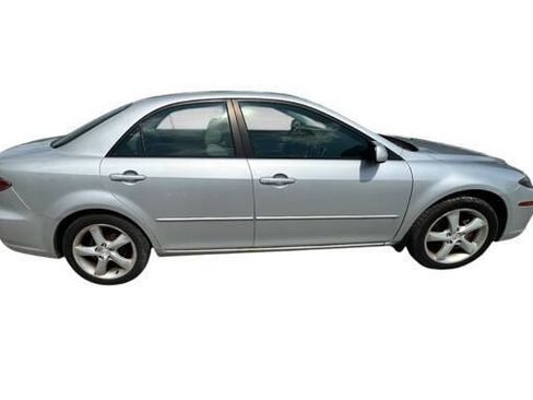 Used 2006 MAZDA MAZDA6 i w/ Convenience Pkg FWD image 7