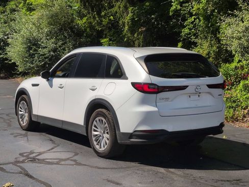 Used 2024 MAZDA CX-90 3.3 Turbo w/ Preferred Plus AWD/4WD image 4