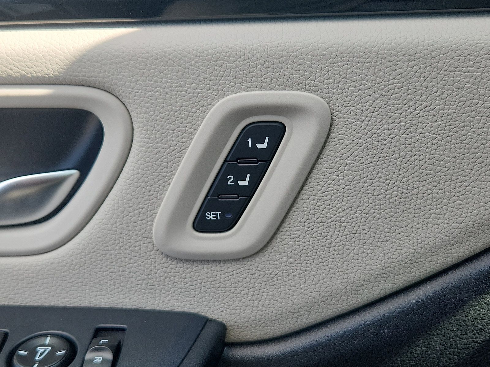 New 2026 Honda Pilot EX-L image 16