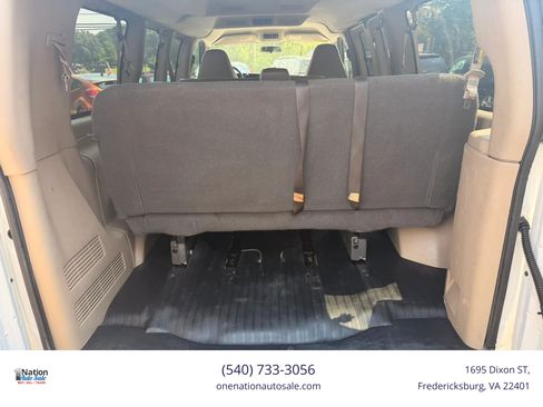 Used 2008 GMC Savana 2500 Passenger w/ Power Package RWD image 20