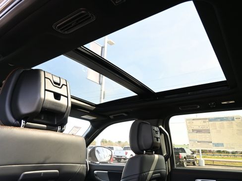 New 2026 Ford Expedition Tremor image 37