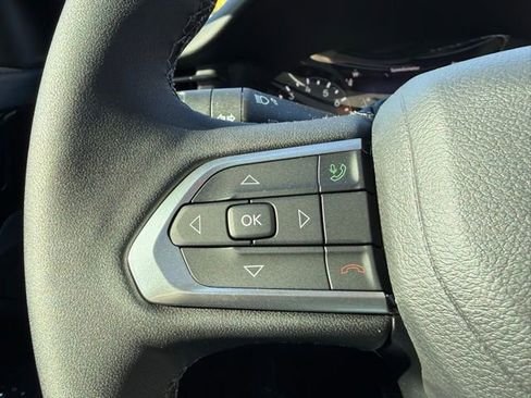 New 2025 Jeep Compass Latitude w/ Sun & Sound Group image 15