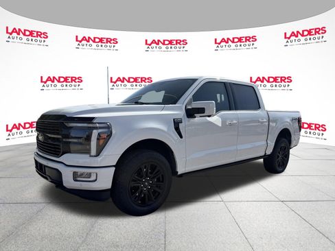 Certified 2025 Ford F150 Platinum w/ FX4 Off-Road Package AWD/4WD image 7